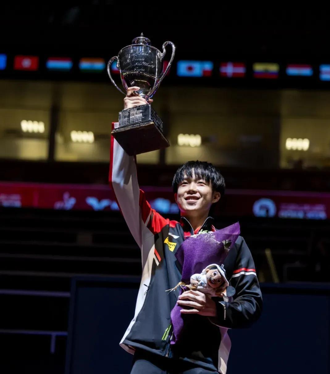 leyu-Doinb重返赛场，出色防守首场状态出色，塞尔维亚队观众沸腾！气势如虹延续-leyu